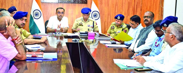 Div Com, IGP  Jammu review arrangements for forthcoming pilgrimages: Issue slew of directions 