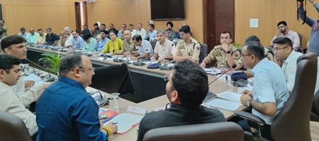 Div Com Jammu directs officers to ensure adequate facilities for pilgrims, tourists for upcoming Navratra Festival at Katra