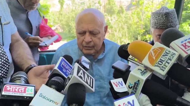 Amarnath yatra’s success will send message that there is peace in Kashmir: Farooq Abdullah 