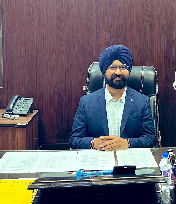 ADC Jammu directs for  smooth and fair conduct of upcoming municipal elections