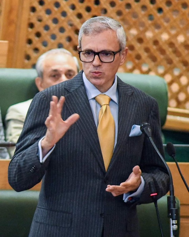 CM Omar Abdullah  calls upon all departments to concentrate on delivery and accountability 