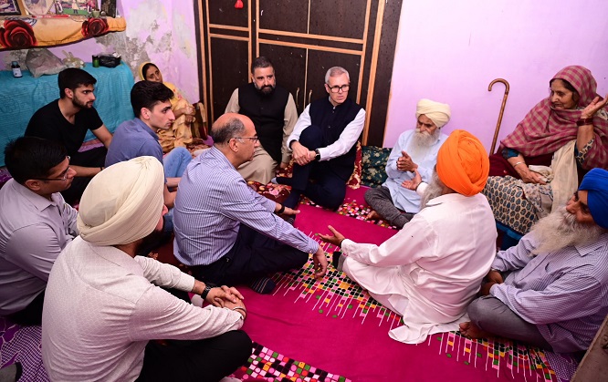CM Omar Abdullah along with Advisor Nasir Wani visits Poonch , Surankote ; chairs meeting , reviews situation