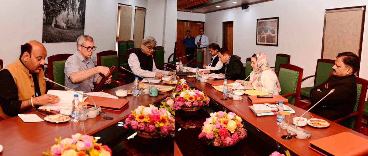 CM  J&K Omar Abdullah's first statement after Cabinet Meeting in Pahalgam