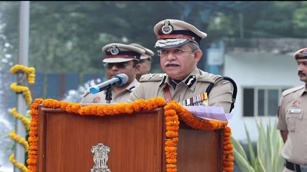 'Fmr Commissioner of Delhi Police Satish Golchha posted as DG, Home Guards '