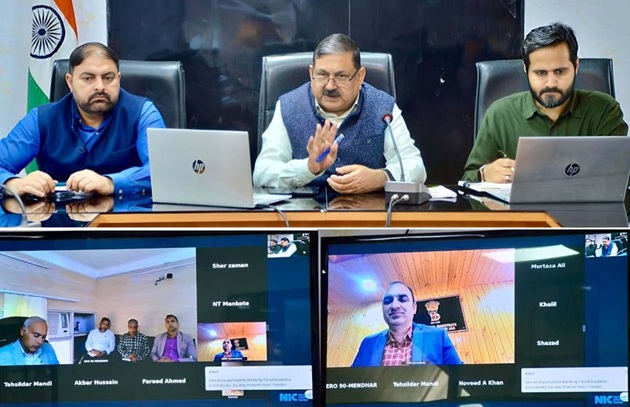 DC Poonch directs Tehsildars to conduct meetings with Patwaris on daily basis to review status of digitization work