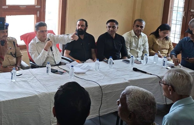 High level Team visits Jagti Township to review distribution under Special Relief Ration Scheme 