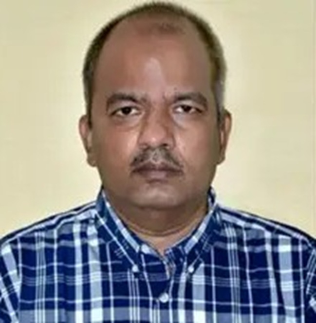 'Senior  IAS officer seeks voluntary retirement ?'