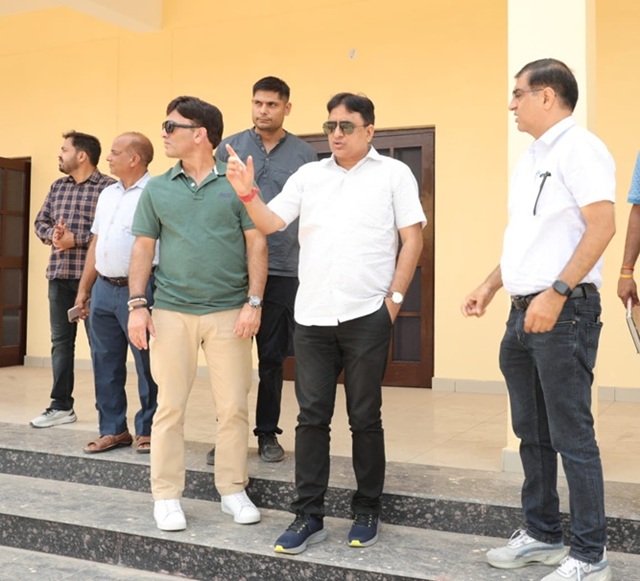 Director Tourism Jammu directs to ensure completion of all Yatra-related works in every respect by June 20