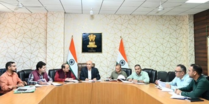 DC Kishtwar emphasizes the importance of empowering youth to drive local economic growth