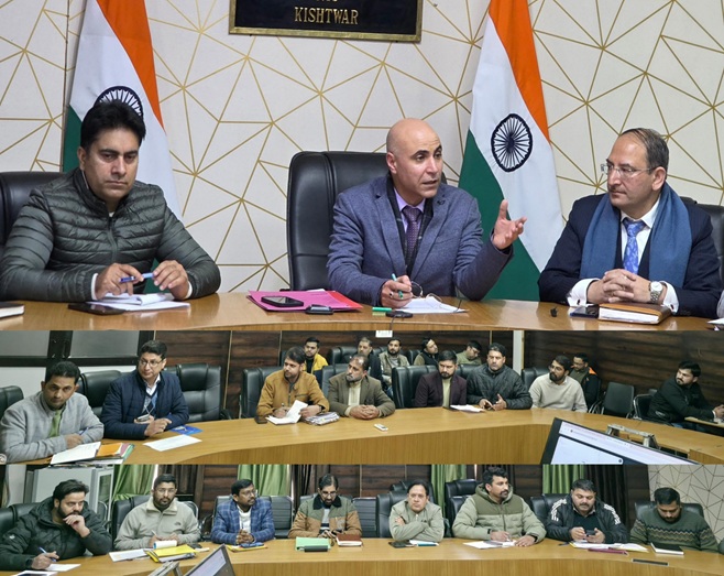 Following directions of Apex Court, DC Kishtwar reviews and strengthens District Strategy for Stray Dog Management