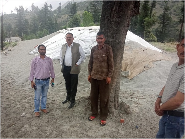 'District administration Kishtwar cracks down on Illegal Mining; Penalties Exceed ₹5 Lakh*'