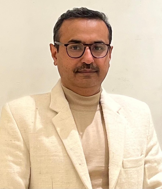 Son of Soil, Dr Rahul Gupta wins First Prize for Best Scientific Presentation at Bengaluru
