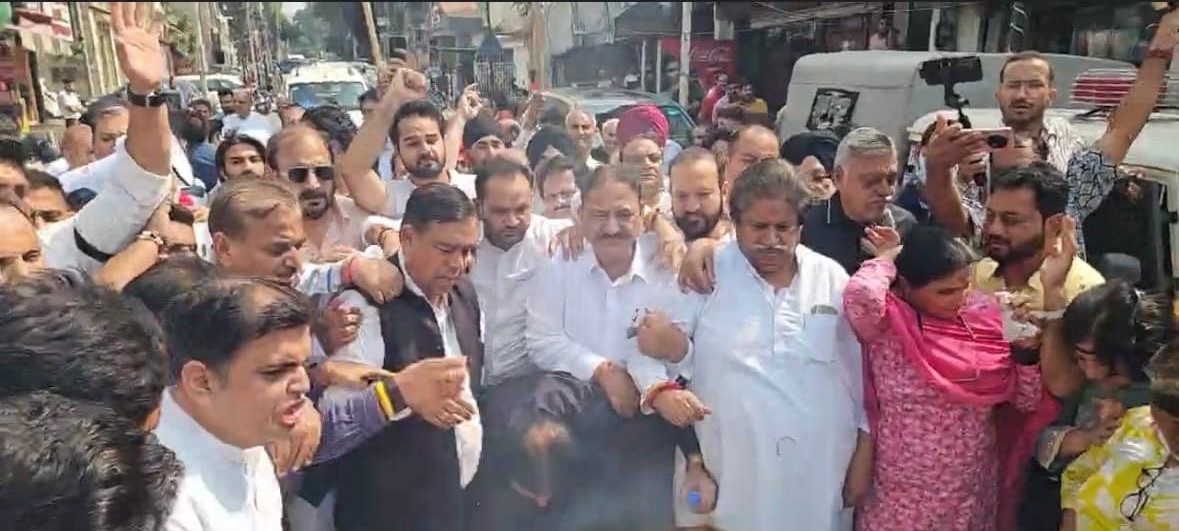 'Congress party protest in Jammu against arrest of LOP Rahul Gandhi, Opposition leaders'