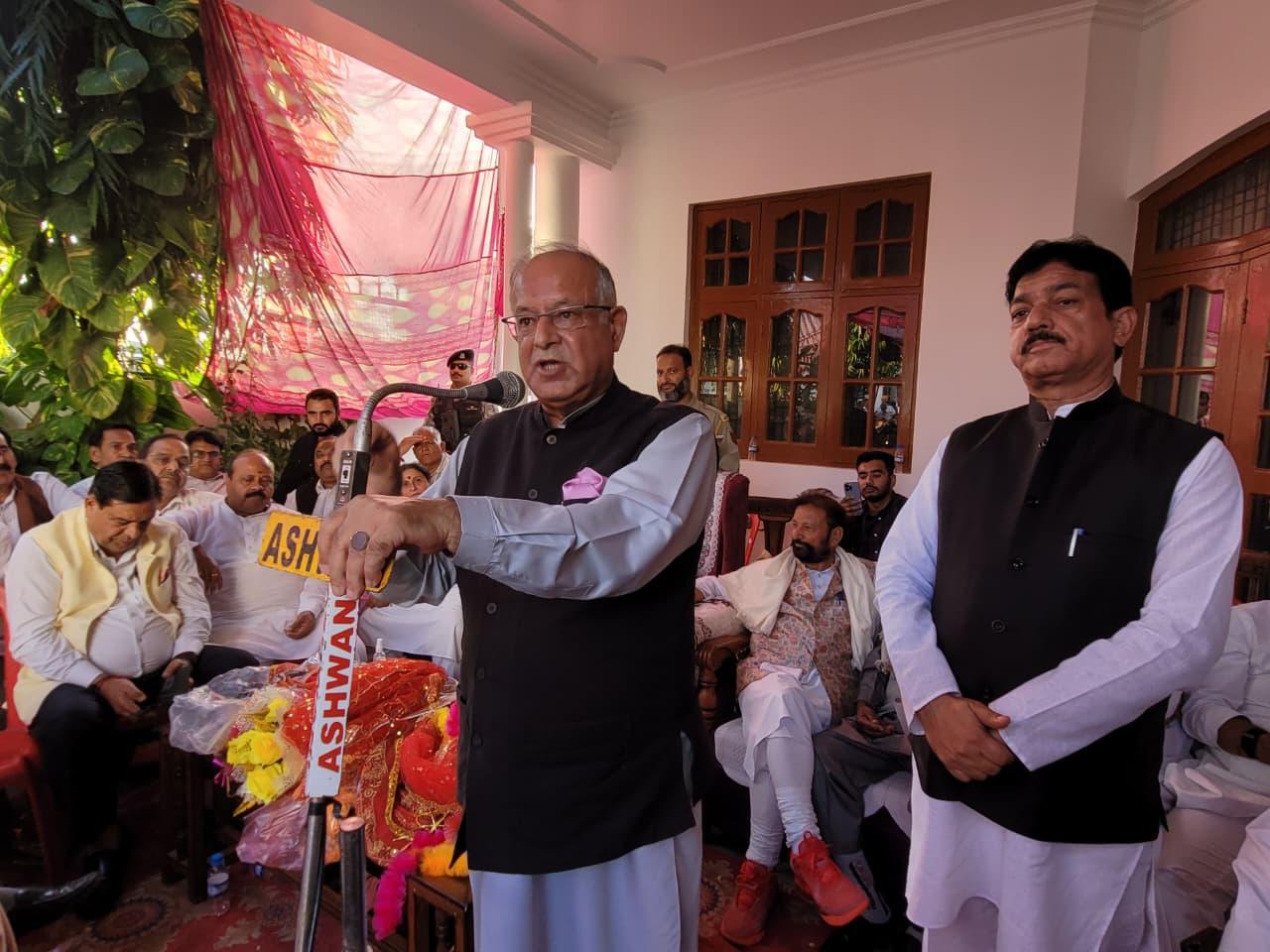 Congress entered into pre poll alliance for larger intrests of people :Tariq Karra 