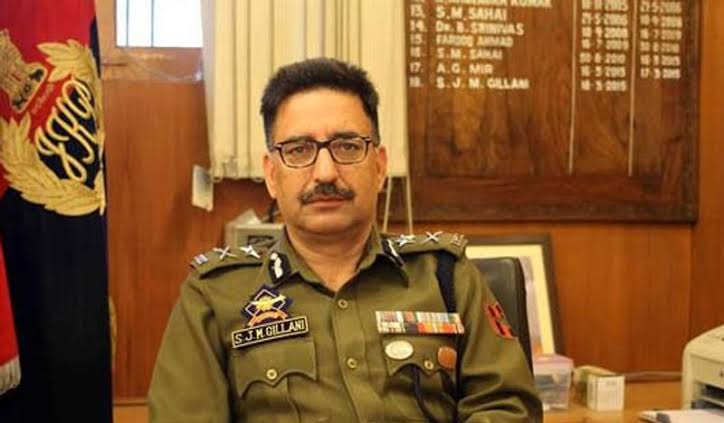 LG J&K orders transfers and postings of IPS Officers , SJM Gillani posted Special DG Coordination 