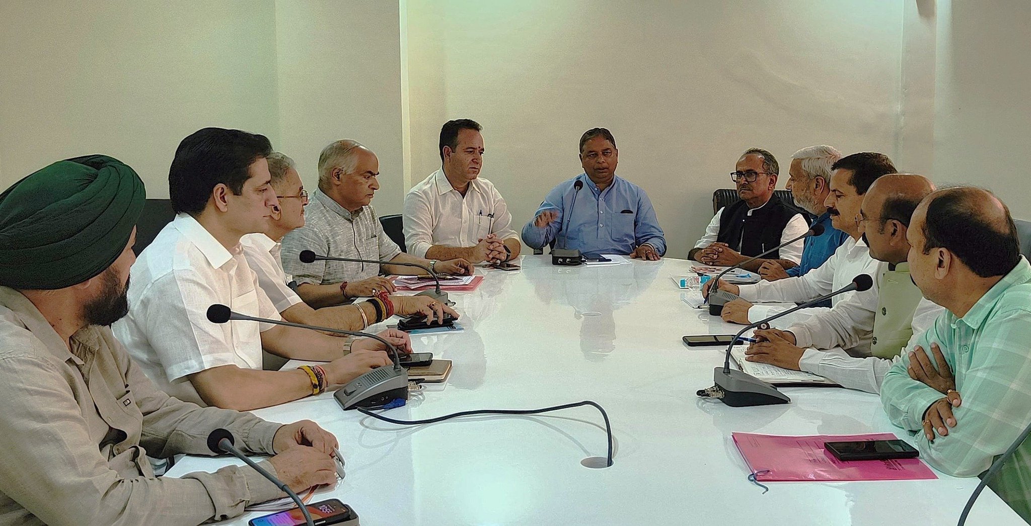 BJP holds crucial meeting on Pakistan shelling in J&K