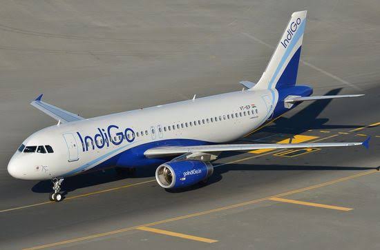 Srinagar-bound flight  "Emergency Lands" with more than 220 people on board safe