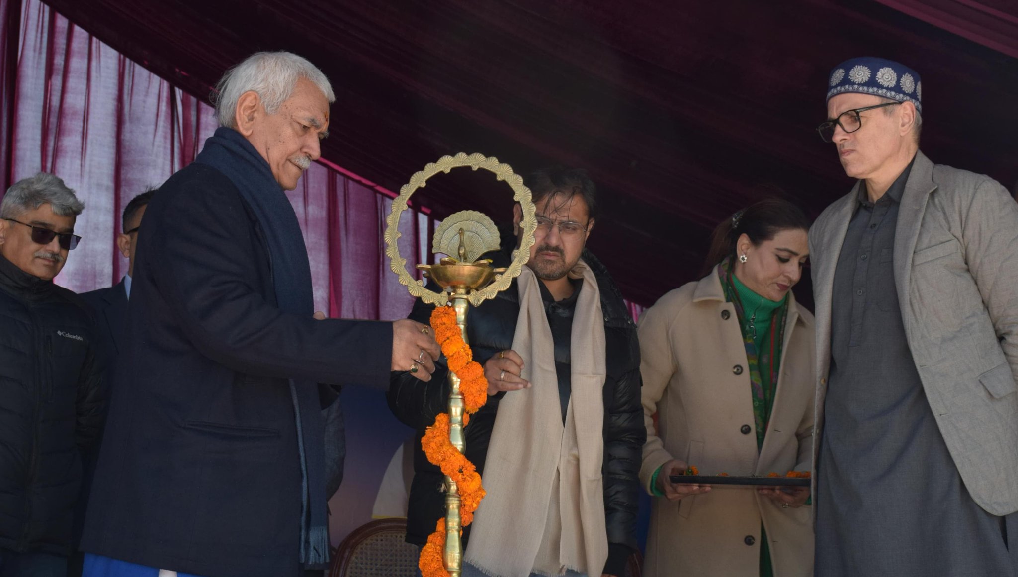 'LG J&K Manoj Sinha inaugurates 6th Khelo India Winter Games at Gulmarg'