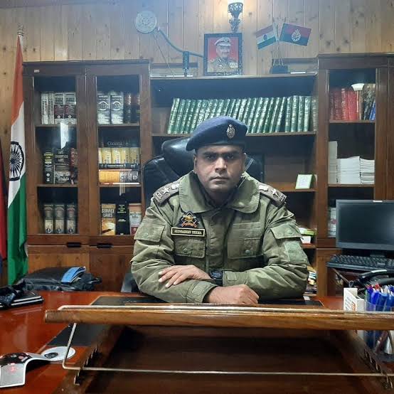 'IPS Officer Sudanshu Verma , earlier posted in J&K , gets new posting in Delhi'