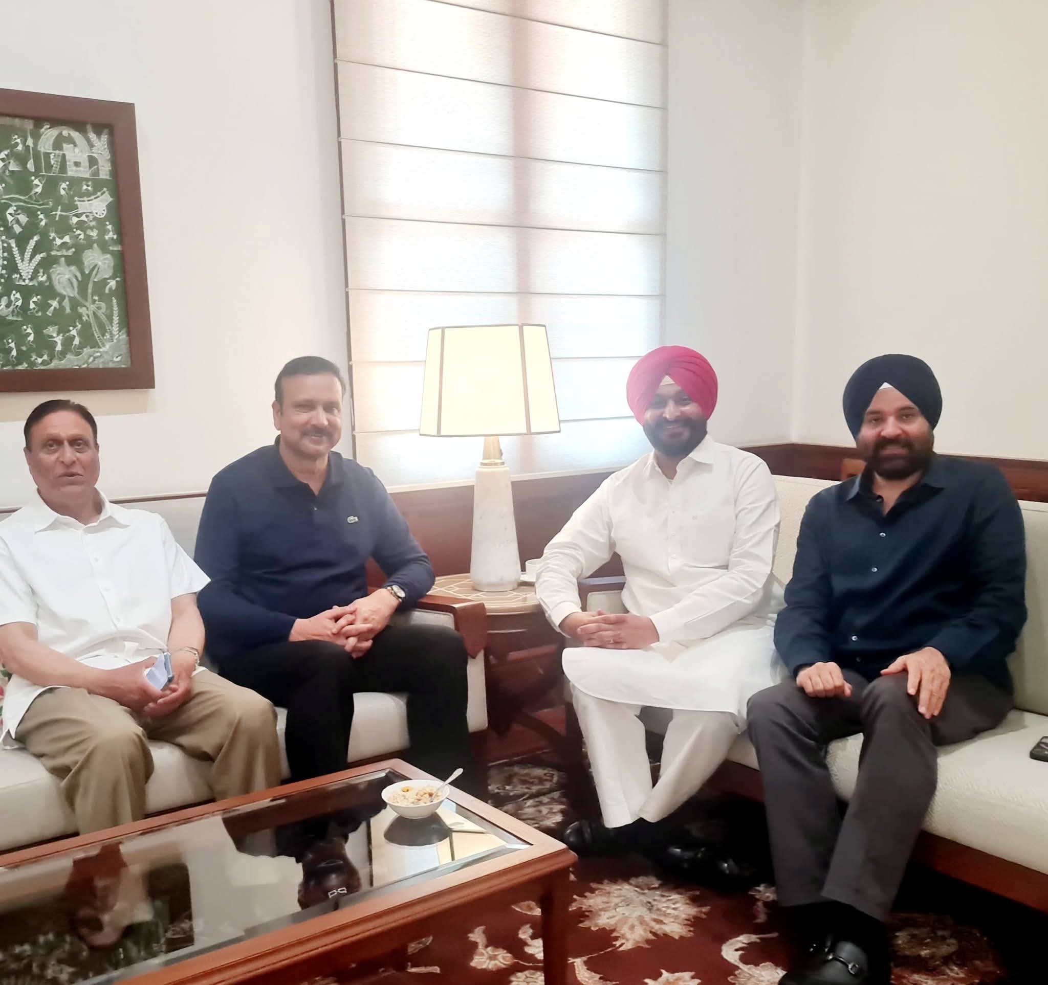 'NC MPs including Shammi Oberoi meet MoS Railways'