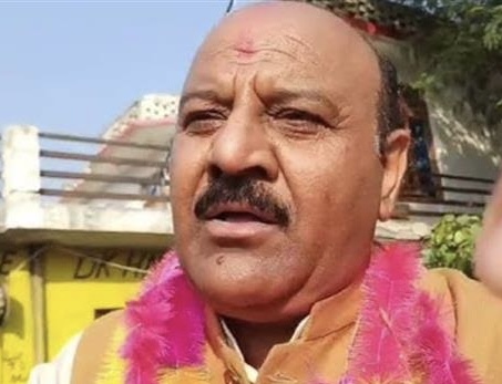 DY CM J&K Surinder Choudhary pays obeisance at Jagannath Temple in Puri 