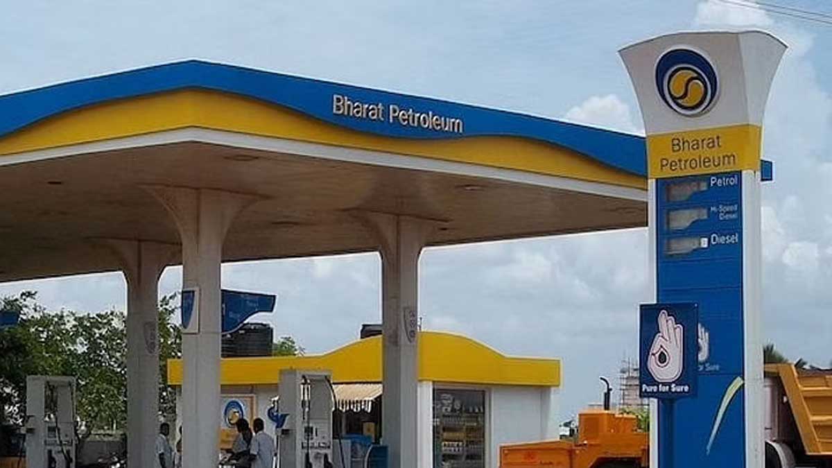 Petrol , Diesel price hiked again by over Rs 2.6 per litre 