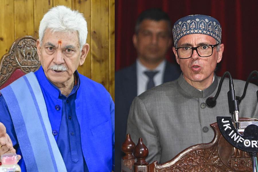 LG , CM thank Centre for Rs 5,000 Cr additional Assistance to J&K