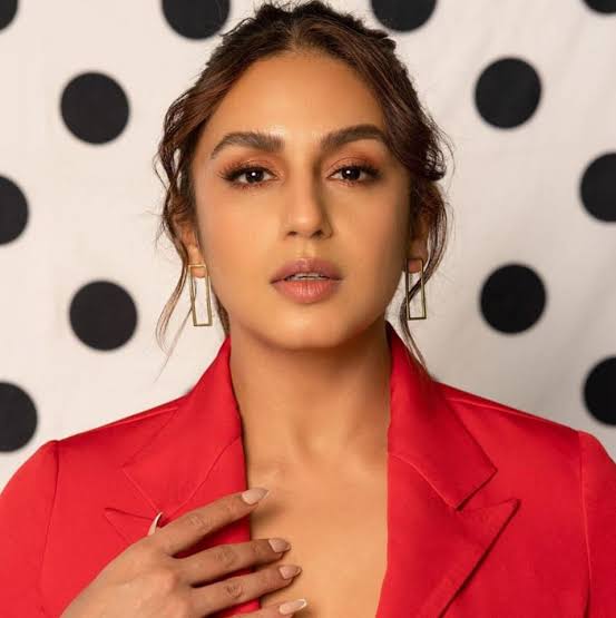 'Kashmir deserves own film industry: Qureshi'