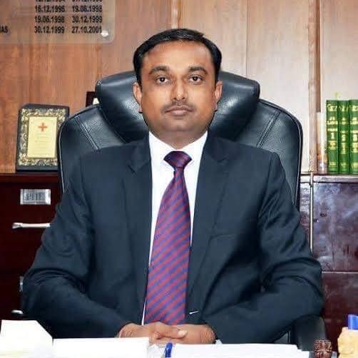 DivCom Jammu orders closure of Offices/ Institutions on Wednesday ; DivCom Jammu speaks to Cross Town News , says Restriction on movement after 9 pm