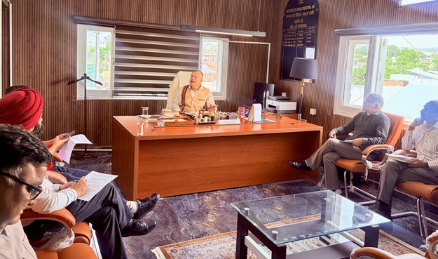  Amit Sharma reviews Census 2027 preparedness in J&K, Ladakh