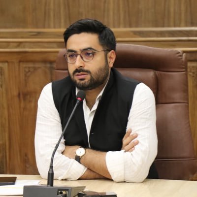 'Srinagar District Administration announces complete ban on begging across the district'