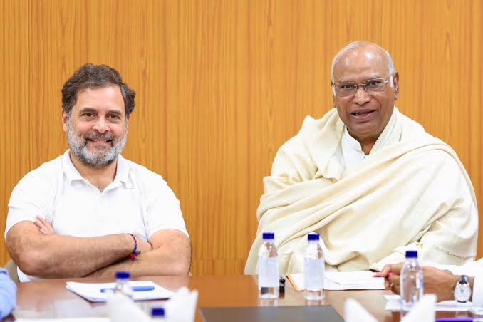 Congress suspends 2 senior Leaders in J&K 