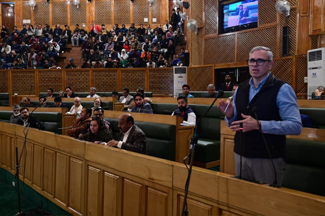 'Naranag being developed as part of Great Lakes Trek circuit with support for Homestays : CM J&K'