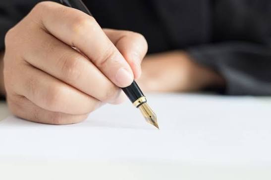 J&K: DC  writes to SSP to lodge FIR against defaulting Contractors