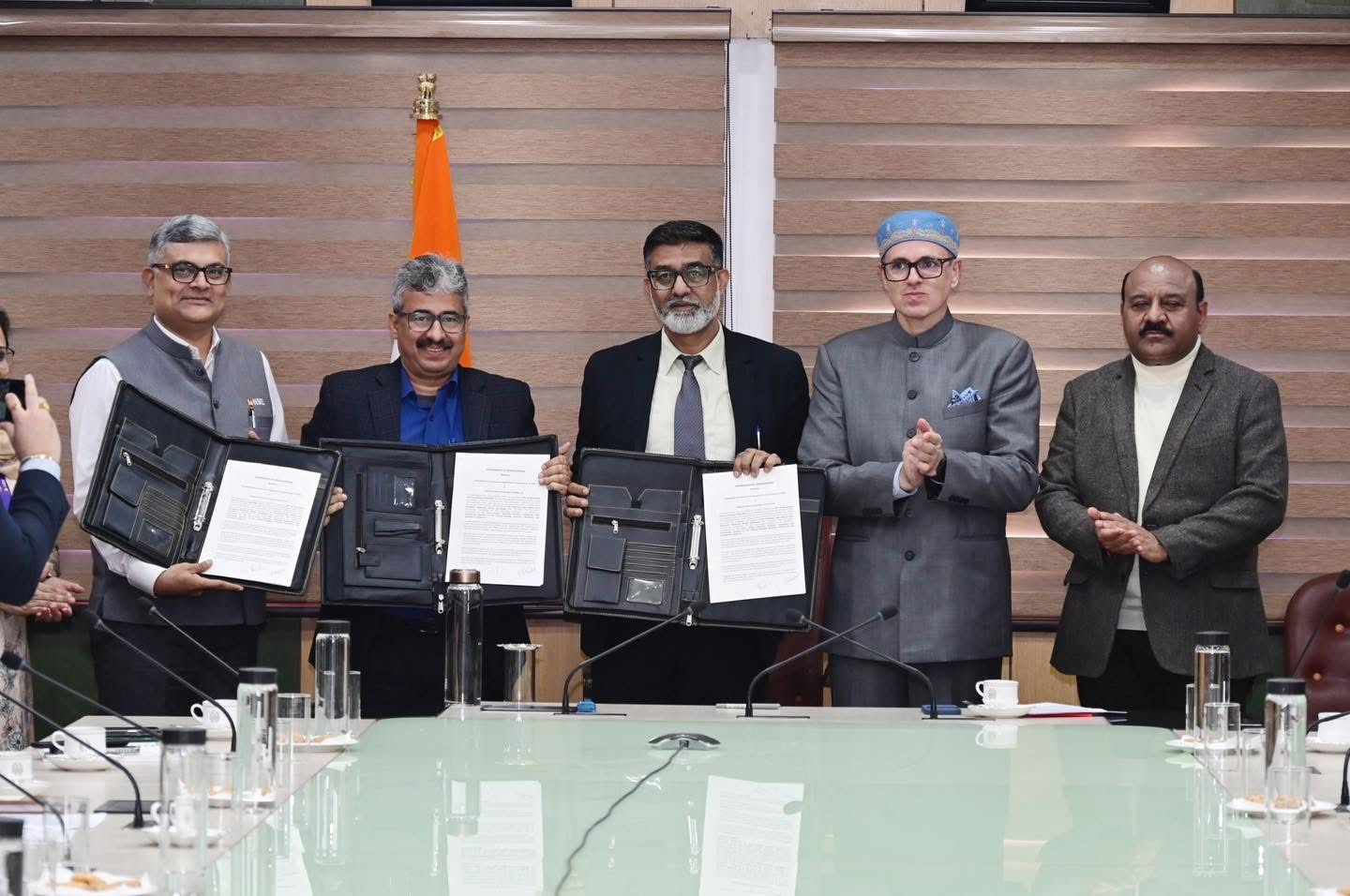 'MoU between Director Industries Kashmir/Jammu & National Stock Exchange '