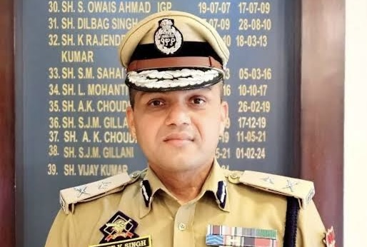 IGP Kashmir orders transfers of Inspectors 