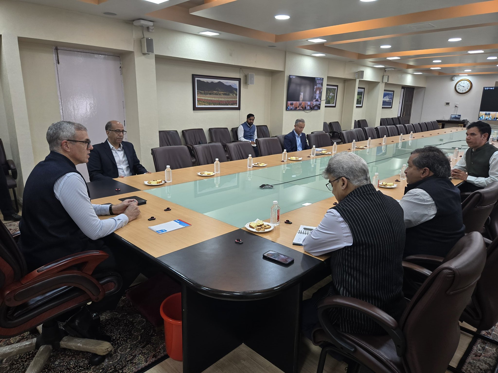 CM J&K Omar Abdullah chairs high level meeting, directs for immediate release of Contingency funds  to DCs