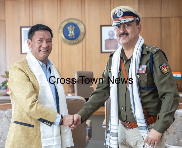'CM Arunachal Pradesh extends best wishes to IPS Officer from J&K SD Singh Jamwal for taking over as DGP'