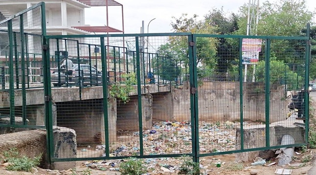 JMC strengthens drainage infrastructure with Wire Mesh Installations Recovers ₹14.39 lakh fine from violators 