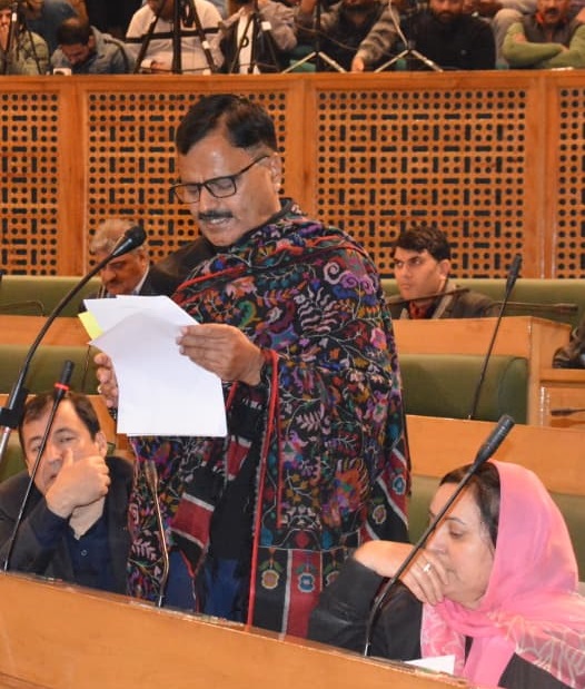 J&K Govt assigns addn charge of Superintending Engineer