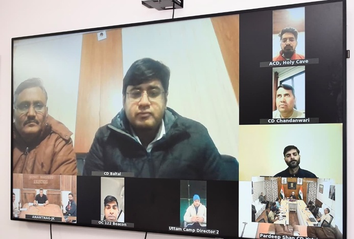 LG Manoj Sinha directs deployment of additional Mountain Rescue Teams: Stresses importance of sharing real-time weather updates with Yatris proactively