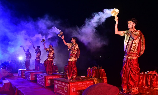 Tawi Aarti on the eve of Shri Amarnath Ji Yatra