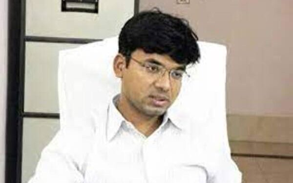 Niraj Kumar Bansod  appointed as Private Secretary to Amit Shah, for Cooperation Ministry