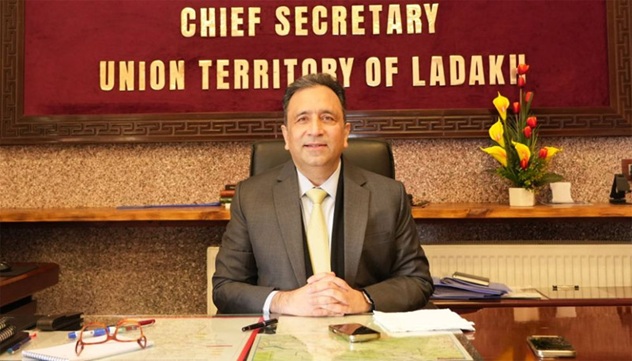 CS Ladakh shows his presence: Directs Administrative Secretaries for field visits, overnight stay &  to submit Tour Note
