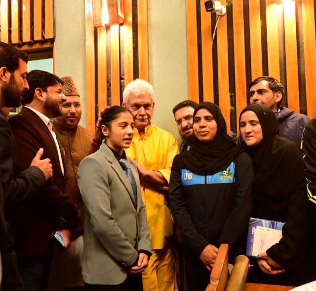 J&K Bank is one of the greatest turnaround success stories of UT: LG Manoj Sinha