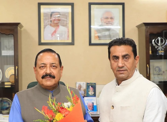 MLA Rajiv Jasrotia calls on MoS PMO ; Demands construction of Railway station in heart of Kathua 