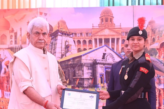 LG J&K compliments Cadets and NCC Officers