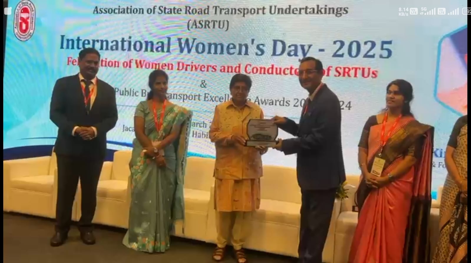MD JKSRTC Rakesh Srangal  receives Award 