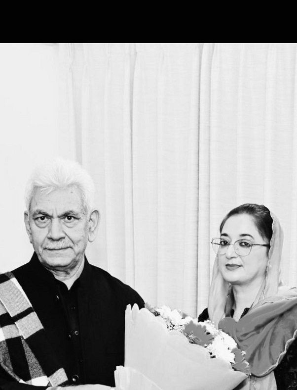 AEJAK,ASMEA present long memorandum of demands to  LG J&K 