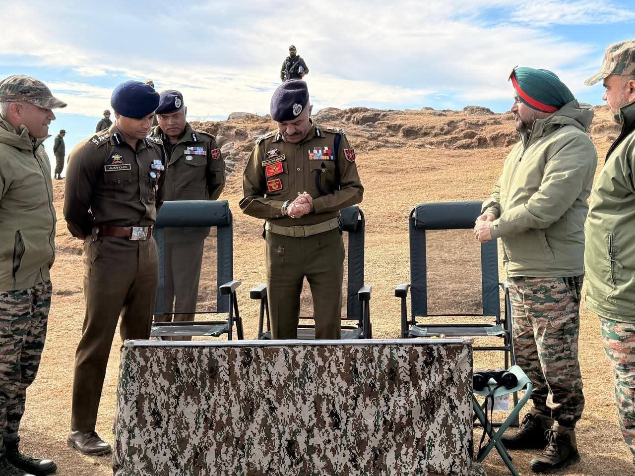 DGP J&K Reviews ongoing Operations; Holds Joint Meeting with all Forces at Jophher Udhampur